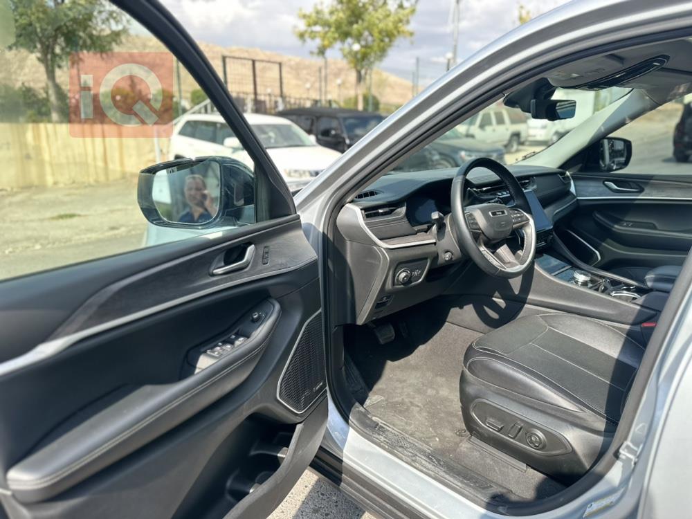 Jeep Grand Cherokee L
